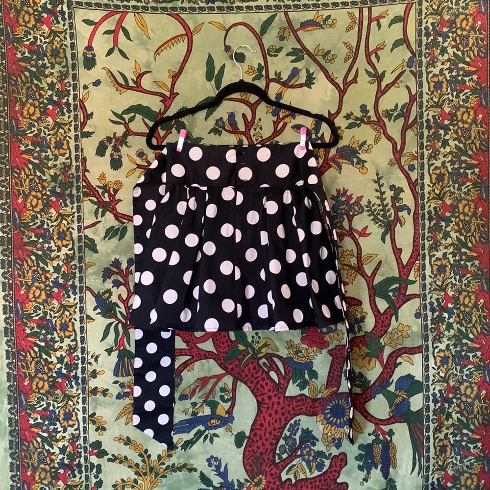 ONLY edge of Luxury black and white polka dot skirt/short combo size M